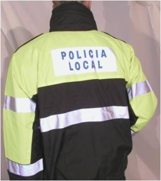 anorac04_b.jpg