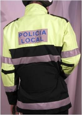 anorac05_b.jpg