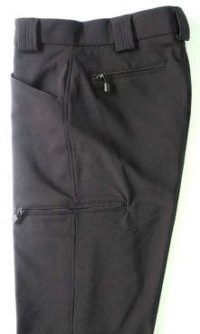 Pantalons multibutxaques bielastic 2011 mod. IG cama esquerra.JPG