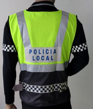 Armilla groga reflectant 2.JPG