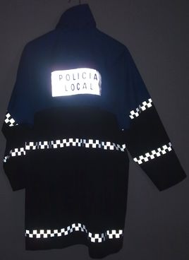 Reflectant jaqueta impermeable 2.jpg